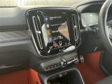 ◆LIBERALAは、輸入車選びの新たなスタイルを提案するインポート・セレクト・ブランドです。オーナー様となる方がクルマから直接感じる感性を第一にした、最良の一台との出会いをコーディネートいたします。