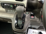 インパネシフトのオートマチック車です。