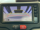 バックカメラ付きで後方の確認も安心です!スムーズな駐車・車庫入れをサポートいたします!