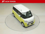 両側パワースライドドア付きだから、狭い駐車スペースなどでの乗り降りラクラク♪小さなお子さまのいるご家庭には嬉しい装備です。