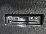 【ETC】高速道路の料金所をストレスなく通過!話題のスポットやサービスエリアに多い「スマートIC」利用時は必須のアイテムです。当店でセットアップを実施、ご納車当日からすぐにご利用いただけます!