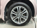 ご納車までの期間ですが、県内のお客様は1,2週間、県外のお客様は2,3週間ほどでご納車が可能となります。但し、お支払いや書類の状況によっては多少の前後もありますので、その際には何卒ご了承下さい。