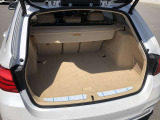 荷室の大きさは、日常使いはもちろんのこと、旅行や帰省などの荷物が多い移動であっても不便を感じることは少ないでしょう。
