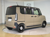 ご納車までの期間ですが、県内のお客様は1、2週間、県外のお客様は2、3週間ほどでご納車が可能となります。ただし、お支払いや書類の状況によっては多少の前後もありますので、その際には何卒ご了承下さい。