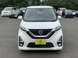 当店在庫は外装、内装クリーニング後に展示し、併せて事故修復歴の有無、メーター改ざん歴の有無も第三者機関による検査を全台実施しております。車検、整備、鈑金塗装も自社で対応できますのでご安心ください。