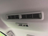 【サーキュレーター】エアコンの風を後部座席まで届けてくれ、広い車内空間でも素早く快適な温度になります♪真夏や真冬に便利な機能です。