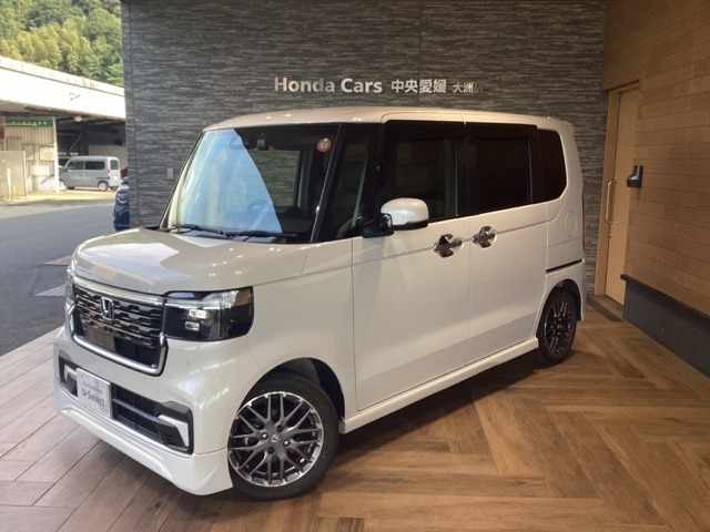 ホンダ N-BOXカスタム 