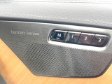 ●harman/kardonサウンドシステム:オーディオ専門メーカーが手掛けるプレミアムスピーカーを装備。多数のスピーカーから、音の粒立ちまで分かる高品質な音楽をお楽しみいただけます。