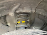 お車を安心してお乗りいただく為には、足回りの定期点検が欠かせません。サービスサポート(有償保証)では無料点検もご提供しており、安心のカーライフをお過ごしいただけるサポート体制が整っています。