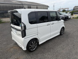 中古車にもボディーコーティング施工できます。一度ボディを磨いてから施工しますので、光沢のある綺麗な状態でお乗りいただけます。お気軽にご相談下さい。