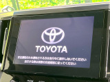 【9インチ ディスプレイオーディオ】大画面ディスプレイへお持ちのスマートフォンと連携して、ナビやbluetoothでの音楽再生が可能です♪デザインはもちろん操作性も良好!別途ナビ機能の取付可能です♪