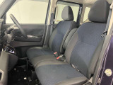 【車内ルームクリーニング済】専門スタッフにより車内はきれいにルームクリーニングを行っております。