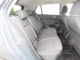 ISOFIX(イソフィックス)基準適合チャイルドシート固定装置!!安心楽々で対応チャイルドシートが取付できます。