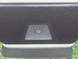 【ホンダセンシング】走行中に前方の車両等を認識し、衝突しそうな時は警報とブレーキで衝突回避と被害軽減をアシスト。より安全にドライブをお楽しみいただけます。