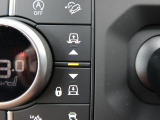 【電子制御エアサスペンション】搭載!最新のクロスリンクサスペンションによってドライビング性能がさらに進化しました。日常のオンロードから、困難を極めるオフロードまで幅広い路面環境に対応します。