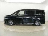 『トヨタ認定中古車』3つの安心を1台にセット!1.徹底した洗浄 2.車両検査証明書つき 3.ロングラン保証つき 全てをクリアした【安心】の証!詳しくスタッフまでお気軽にお問い合わせ下さい。