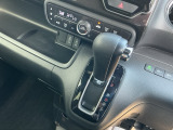 発進時から滑らかに加速する無段階変速のCVTはストップ&ゴーの多い街の中も快適です