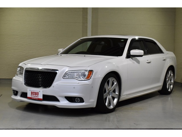 300 SRT8 