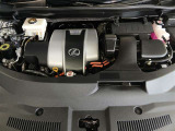 3.5L V6ハイブリッドシステムは、滑らかな加速フィールと高い静粛性が魅力です