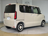 ご納車までの期間ですが、県内のお客様は1、2週間、県外のお客様は2、3週間ほどでご納車が可能となります。ただし、お支払いや書類の状況によっては多少の前後もありますので、その際には何卒ご了承下さい。