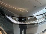 【LEDヘッドライト】フロントフェイスを際立たせるLEDヘッドランプです。