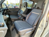 お車の販売と共に、自動車保険もご紹介しております。 弊社取り扱い会社と同じであれば日産独自のサービスもあります。