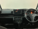 ハイゼットトラックジャンボのお買得車が入庫しました!走行1.1万km!4速AT、4WD車です!AM・FMチューナー、ETC、バックモニター、ドラレコ、LEDヘッドライト・フォグなど装備の1台です!