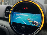 弊社お客様より頂いた下取車やデモカーが在庫の殆どを占めています。車の経歴や整備記録が分かり、ご安心してお車をお選び頂ける正規ディーラーならではのラインナップでございます。
