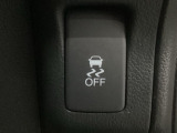 【VSA】ブレーキ時の車輪ロックを防ぐABS、加速時などの車輪空転を抑えるTCS、旋回時の横滑り抑制の3つの機能をトータルに制御!予期しないクルマの挙動の乱れを防ぐ安全装備です♪