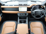 ディフェンダー 110 X ダイナミック HSE 3.0L D300 ディーゼル 4WD