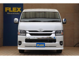 【新車/改良後ハイエース/FLEXオリジナル内装架装Ver1ガソリン2WD】車中泊快適仕様♪後席モニター♪