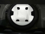 【応急用タイヤ】応急用タイヤが付属します。こちらもしっかりと点検してお渡しいたします。