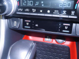 VSC OFF/両席フロントシートヒーター&ベンチレーター