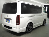 【R5年式/ハイエースバン/DARKPRIMEⅡ/2.0Lガソリン】両側パワースライドドア【全国納車可能】