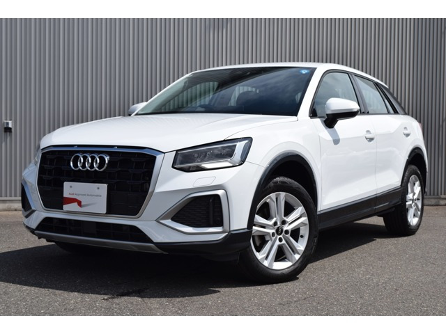 Q2 35 TFSI アドバンスド 