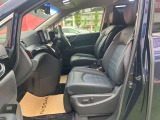 ご納車前にスタッフが入念に清掃し気持ちよく乗り出せるように致します。