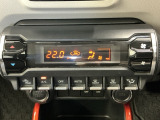 オートエアコン付きです!お好みの温度をセットするだけでエアコンの風量などを自動でコントロール。快適な車内でお過ごしいただけます。