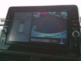 360度見えて安全安心に車庫入れをしていただけるアラウンドビューモニターを装備!
