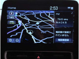 カーナビが付いていれば初めて通る道でも迷わずに目的地にたどり着けますね。迷わなければ余計なガソリンも使わずにエコです。