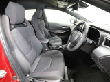 スタイリッシュな室内で運転もしやすいです♪使い勝手の良い配置も考えられています!!