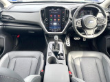クロストレック 2.0 リミテッド 4WD 