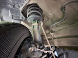 お車を安心してお乗りいただく為には、足回りの定期点検が欠かせません。サービスサポート(有償保証)では無料点検もご提供しており、安心のカーライフをお過ごしいただけるサポート体制が整っています。
