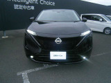 LEDヘッドライトとフロントフォグランプが付いておりますので、夜間の運転も明るく安全に走行できます。