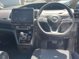 セレナ 1.2 e-POWER ハイウェイスターV 