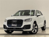 アウディ Q2 ハッシュタグ ブラック スタイリング