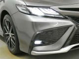 LEDヘッドライトです。デザイン性がよくとても明るいので、夜間の走行や悪天候でも安心です。しかも長寿命!