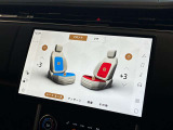 【24Way電動フロントシート(ヒーター&クーラー&マッサージ)】最大3名様まで、シートポジションを記憶していただきます。自分のポジションを素早く戻せるのはとても助かる機能ですね。