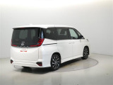 U-CARの販売だけでなく、自動車保険・生命保険・携帯電話の販売も行っております
