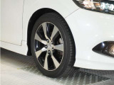 認定中古車では、厳しいHonda認定基準をクリアした厳選されたHonda認定中古車のみ、取り扱っております。「ご購入前の安心」「納車後の信頼」を車両と一緒に提供しております。