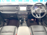 ラングラー アンリミテッド サハラ 4WD 
